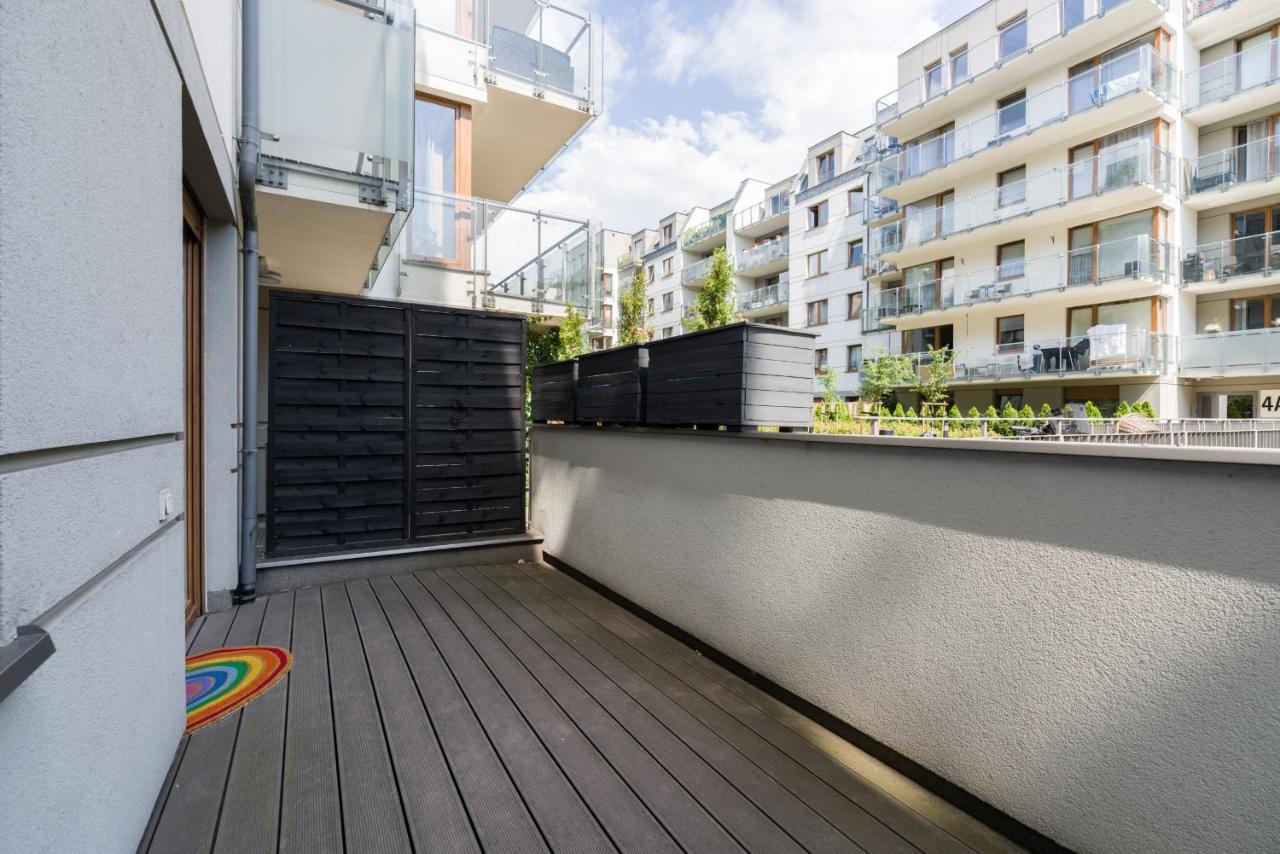 Czarnieckiego Apartment With Balcony Poznan By Noclegi Renters Esterno foto