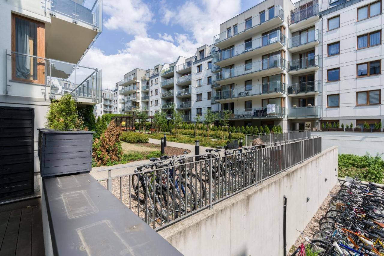 Czarnieckiego Apartment With Balcony Poznan By Noclegi Renters Esterno foto